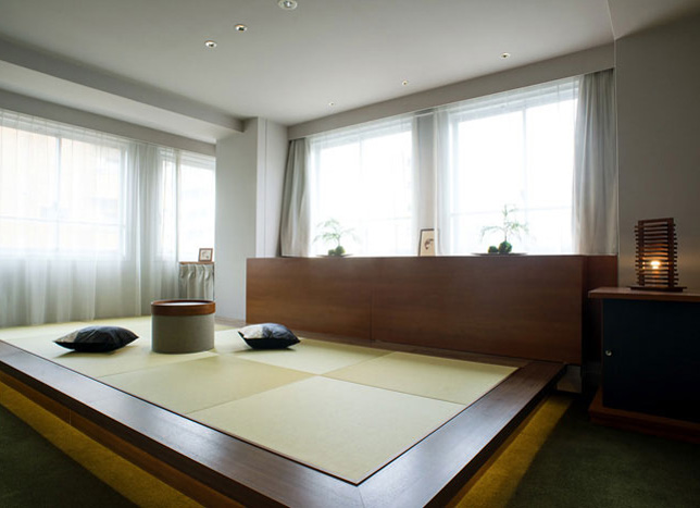 GRIDS HOSTEL +LOUNGE AKIHABARA